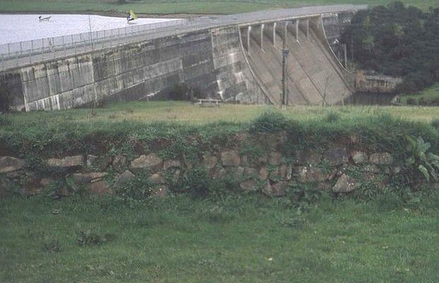 Upper Tamar Lake Dam Copyright Trevor Rickard