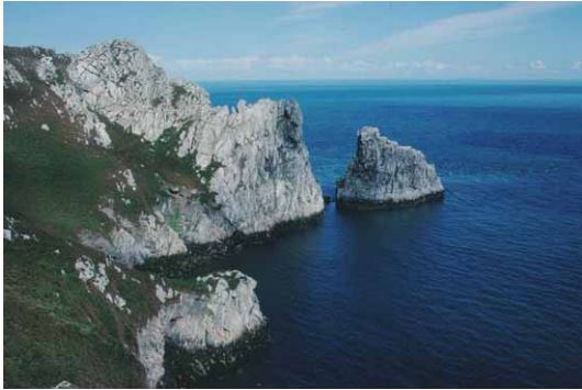 Photo of sea cliffs and sea on Lundy Island